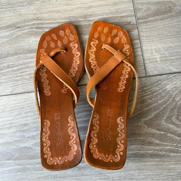 Triple Brown Leather Hand  Tooled Insole Sandals - Picture 6 of 10